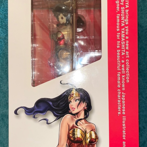KOTOBUKIYA DC COMICS BISHOUJO WONDER WOMAN STATUE - Picture 2 of 7